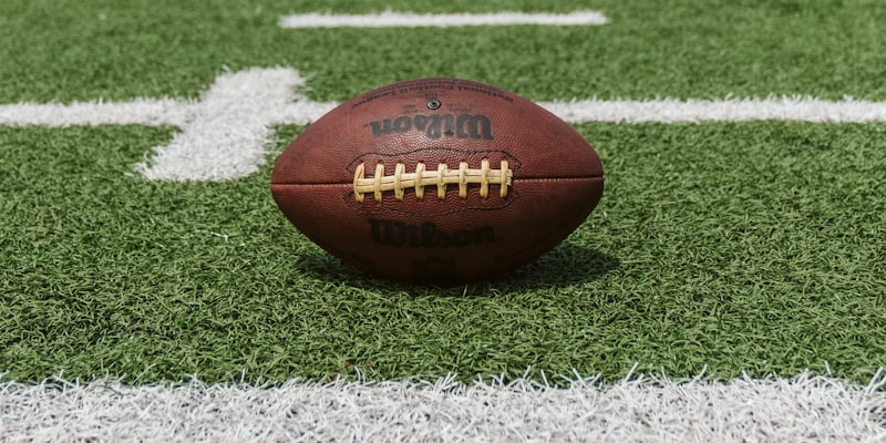 积分墙上显示多联赛积分排名的详细数据可视化图表